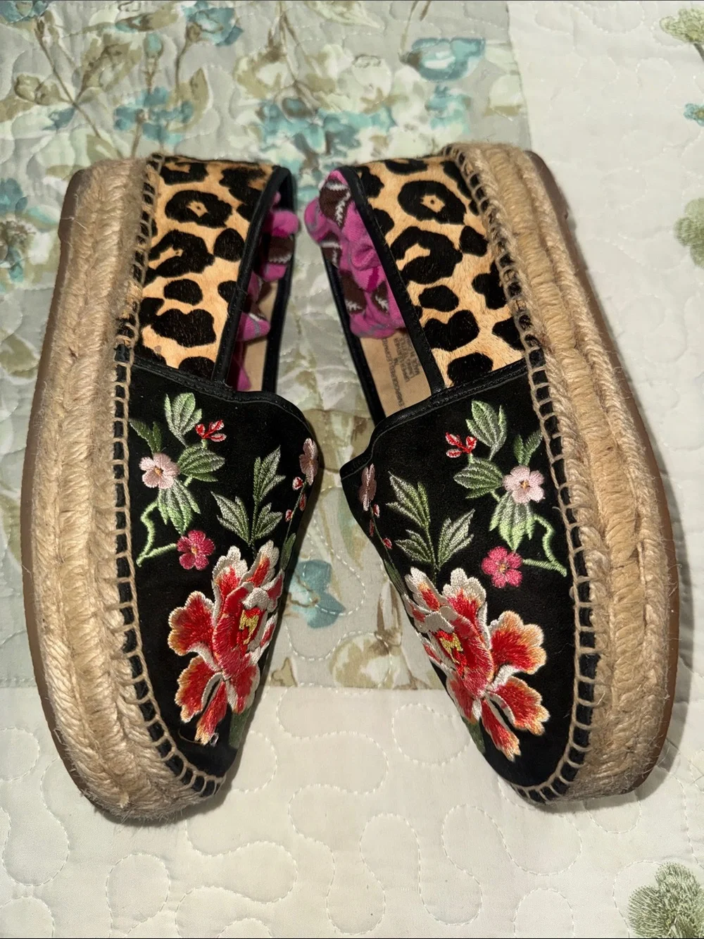 Johnny Was 💕 Embroidered Floral Black Slip-On Espadrilles for Women